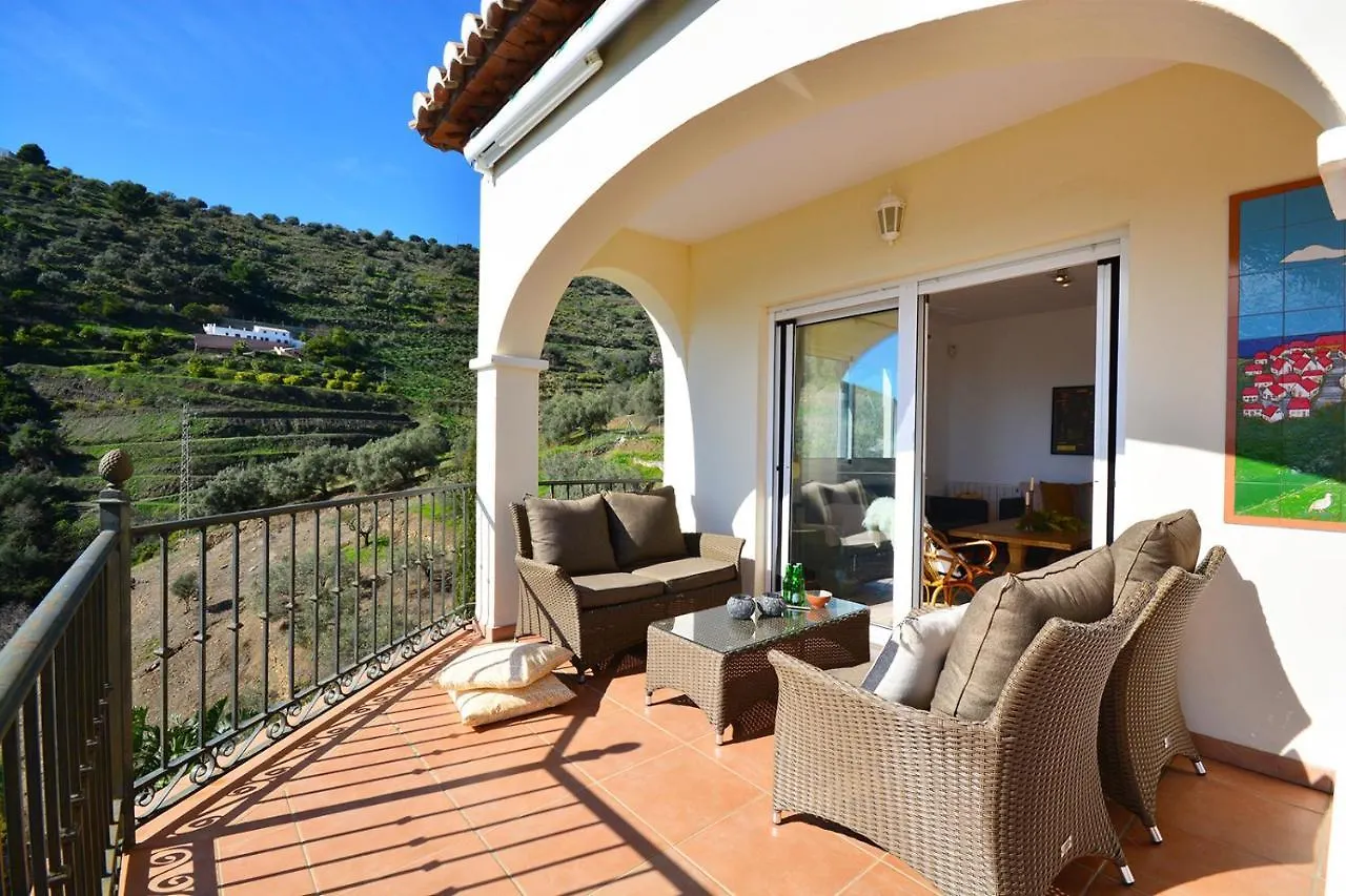 아파트 Casa Amarilla, Frigiliana Luxury Country Villa With Pool And Parking Hansonholiday Rentals