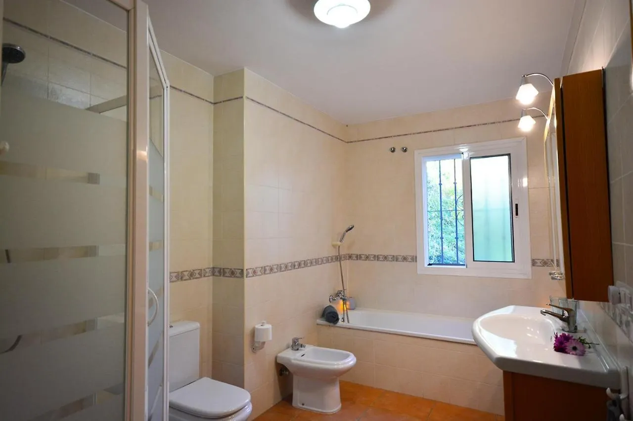 Casa Amarilla, Frigiliana Luxury Country Villa With Pool And Parking Hansonholiday Rentals 아파트